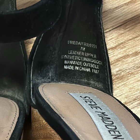 Steven Madden Block Heel - TAKING ALL OFFERS! - Picture 5 of 5